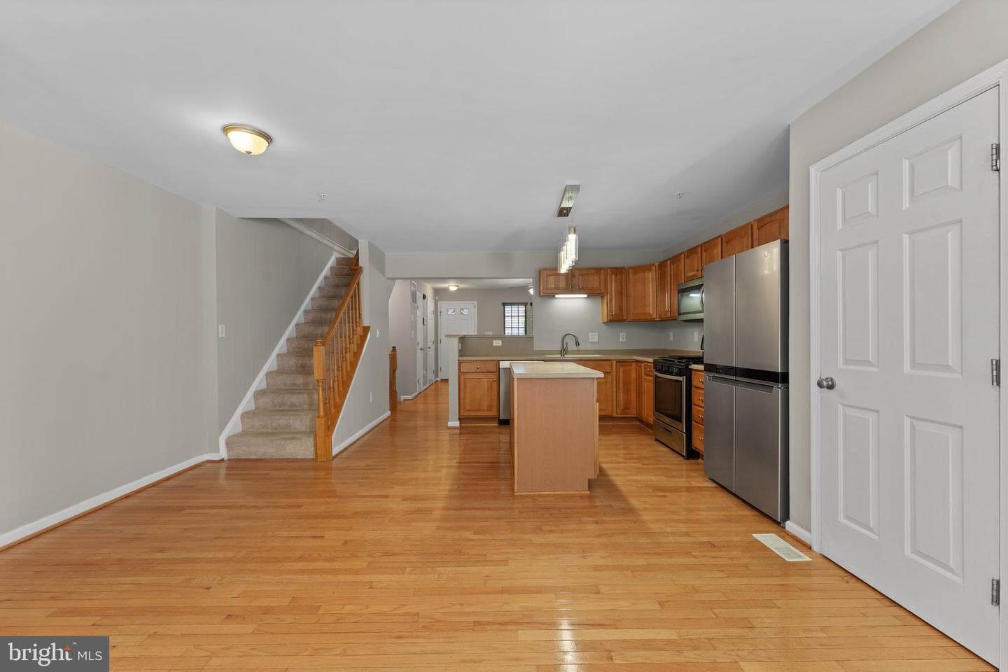 1504 Falling Brook Court photo 10