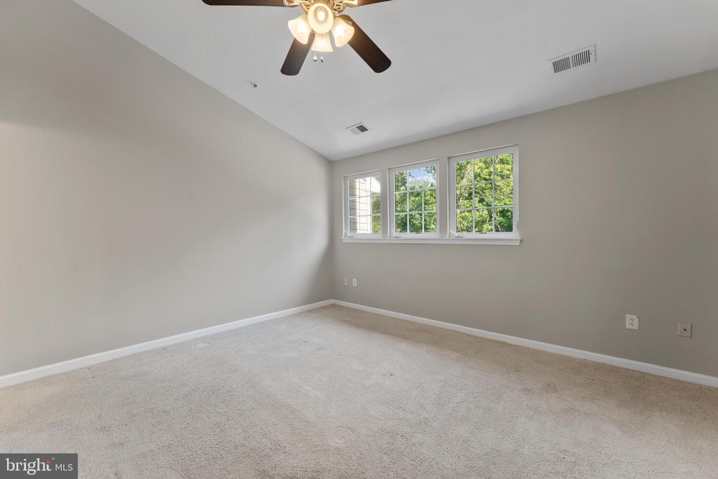1504 Falling Brook Court photo 22