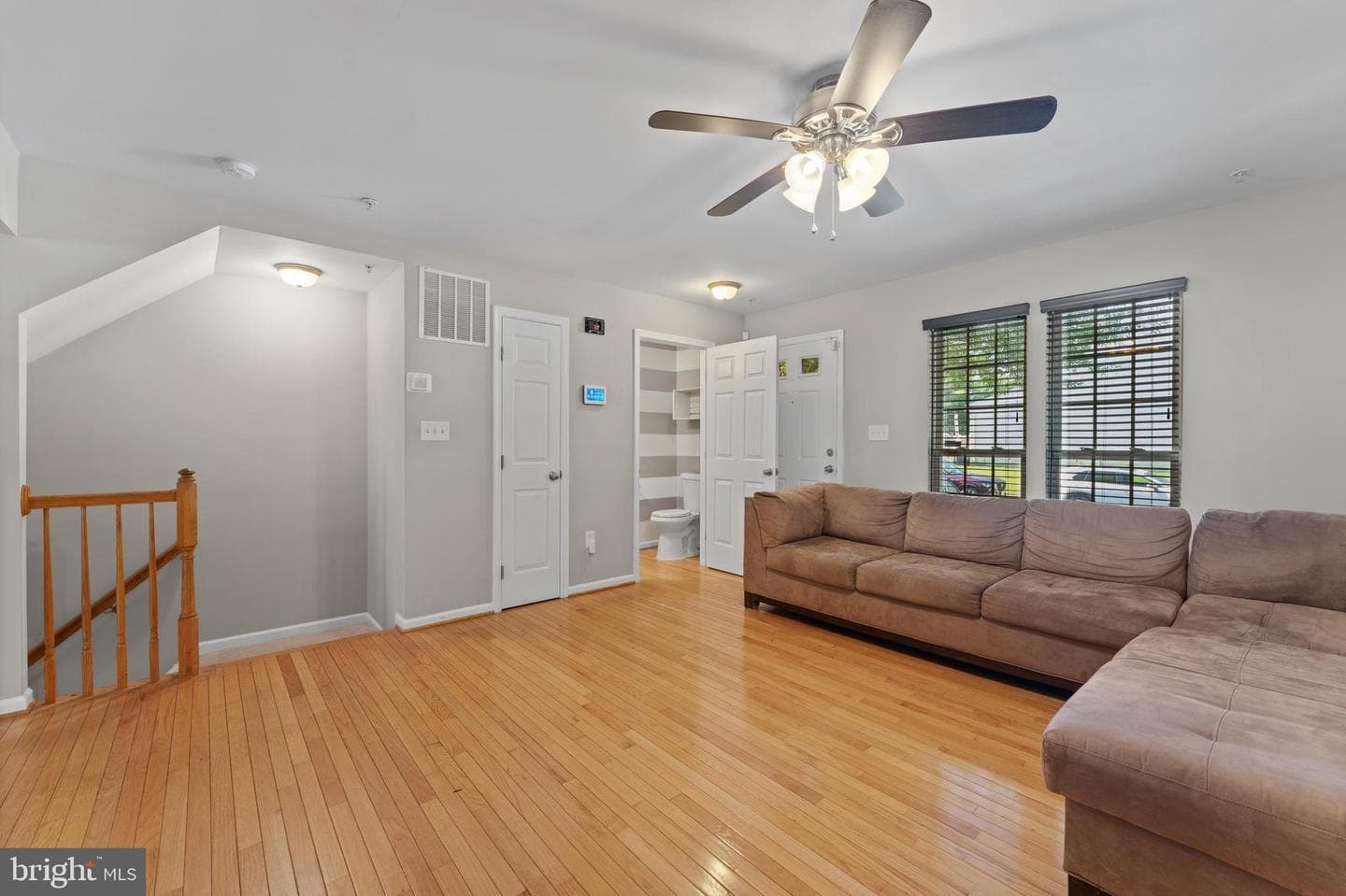 1504 Falling Brook Court photo 5