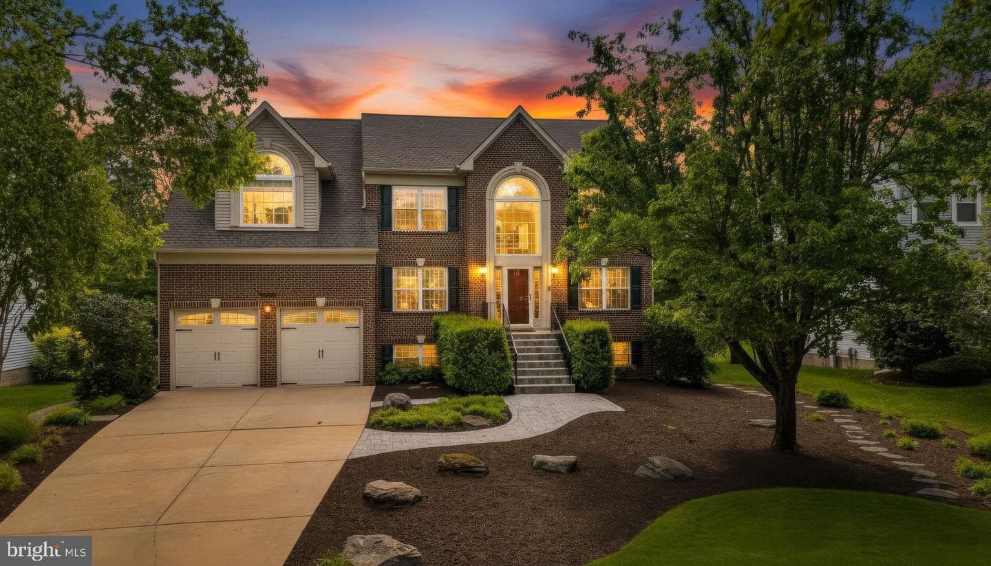 5331 Sweetwater Drive, West River