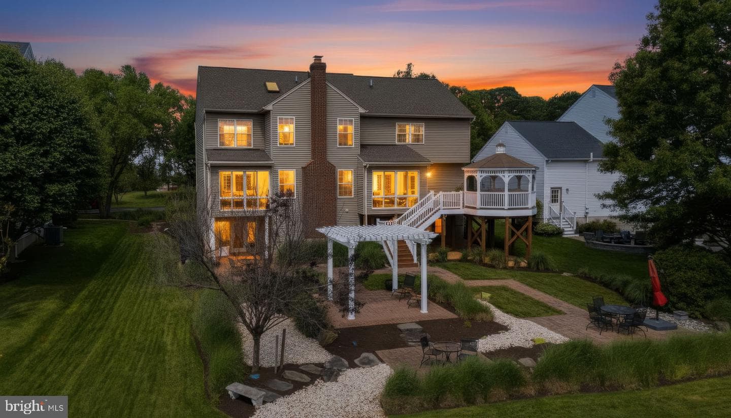 5331 Sweetwater Drive, West River