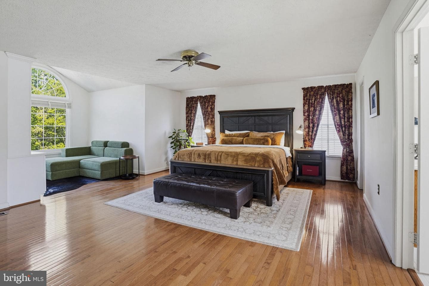 5331 Sweetwater Drive photo 32
