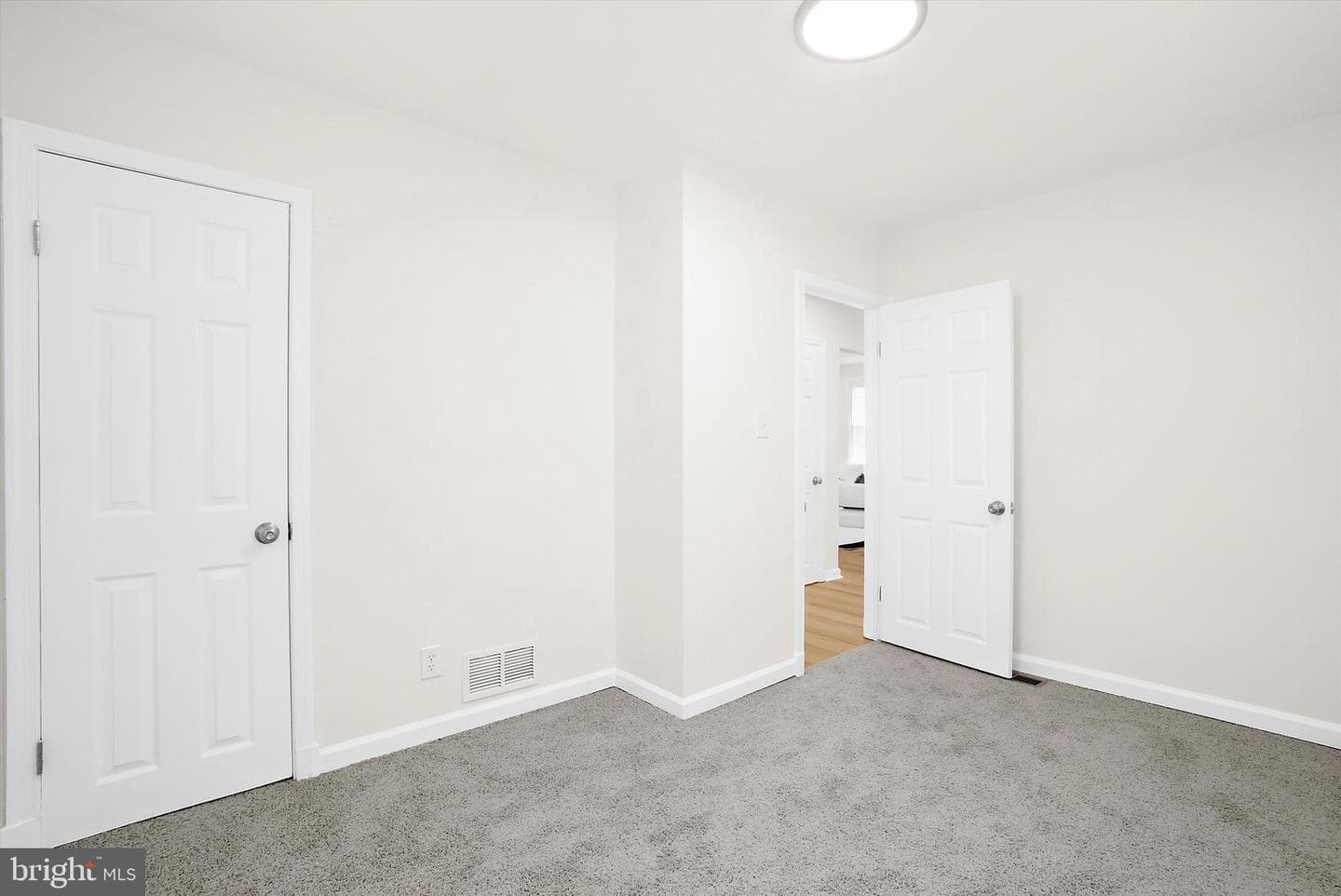 405 Linda Avenue photo 17