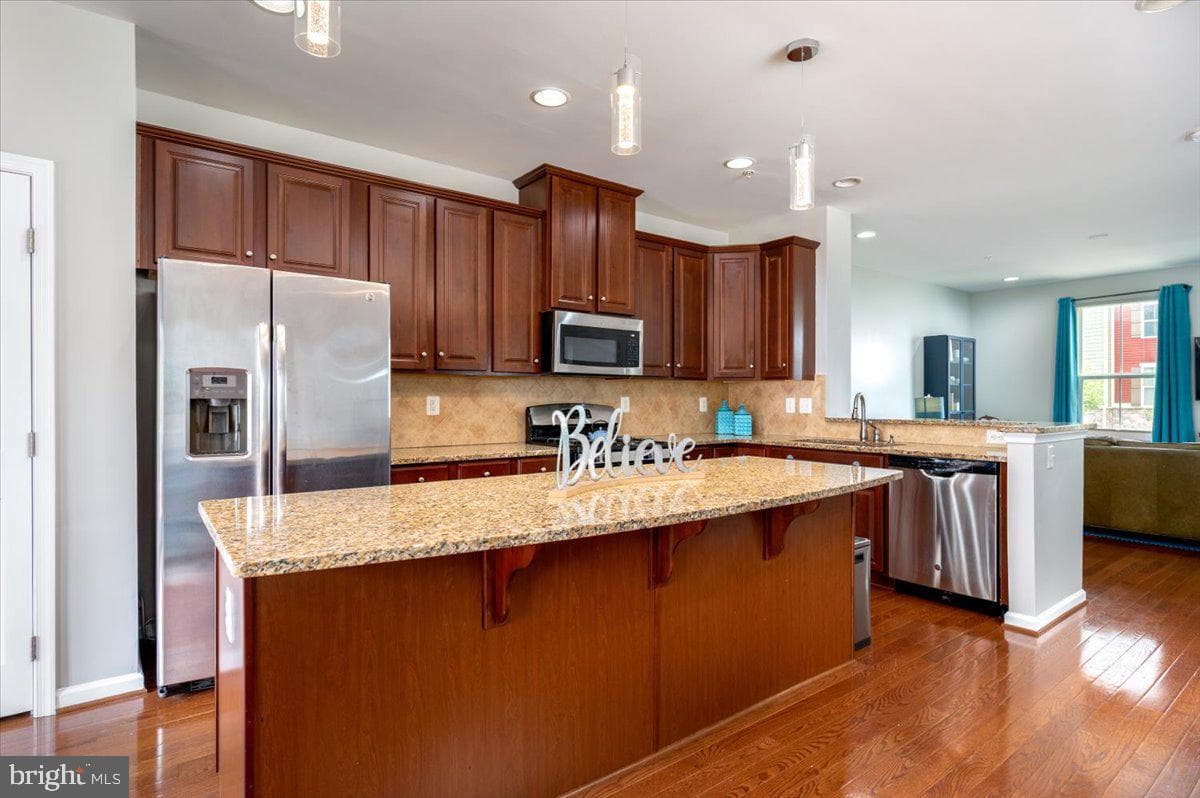 636 Foxwood Drive photo 24