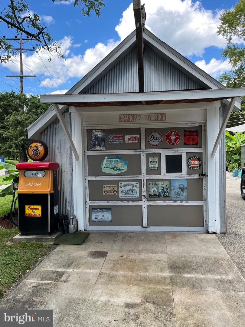 2 Friendship Road photo 19