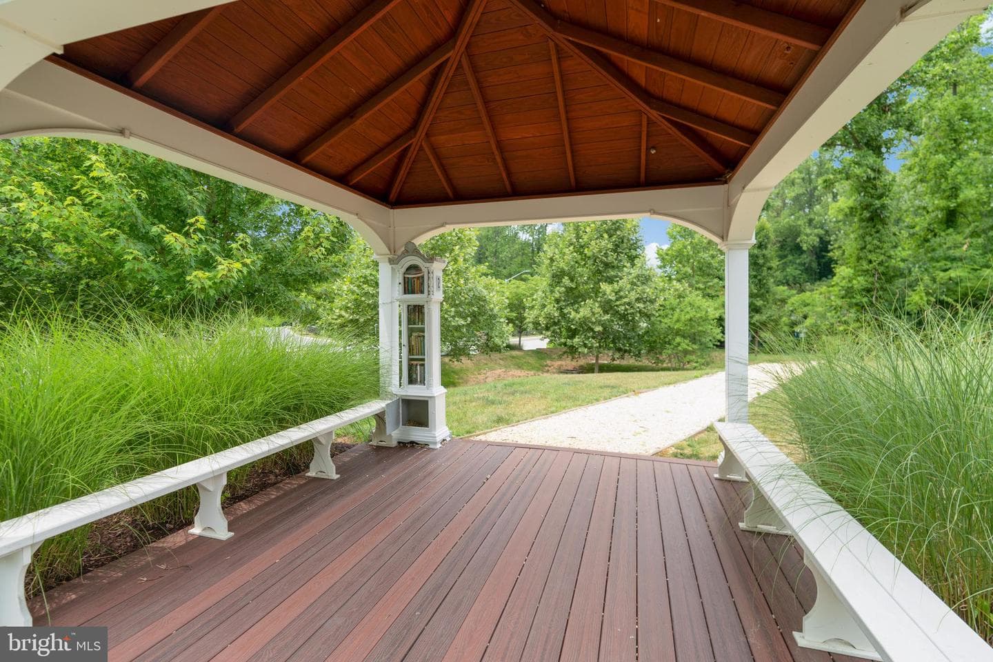 1240 Hickory Hill Circle photo 40