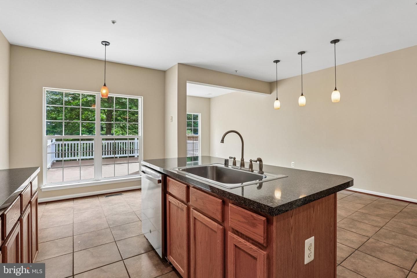 3131 Galaxy Way photo 13