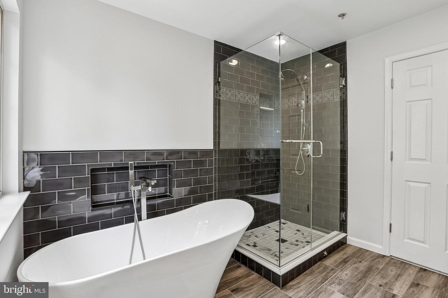 3131 Galaxy Way photo 28