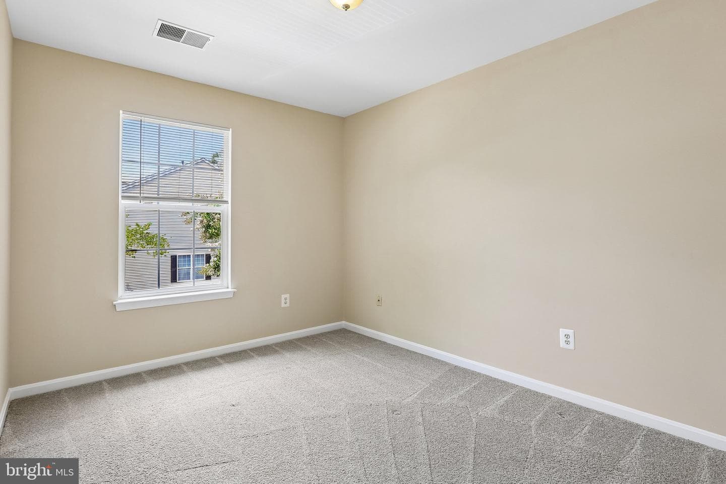 3131 Galaxy Way photo 36