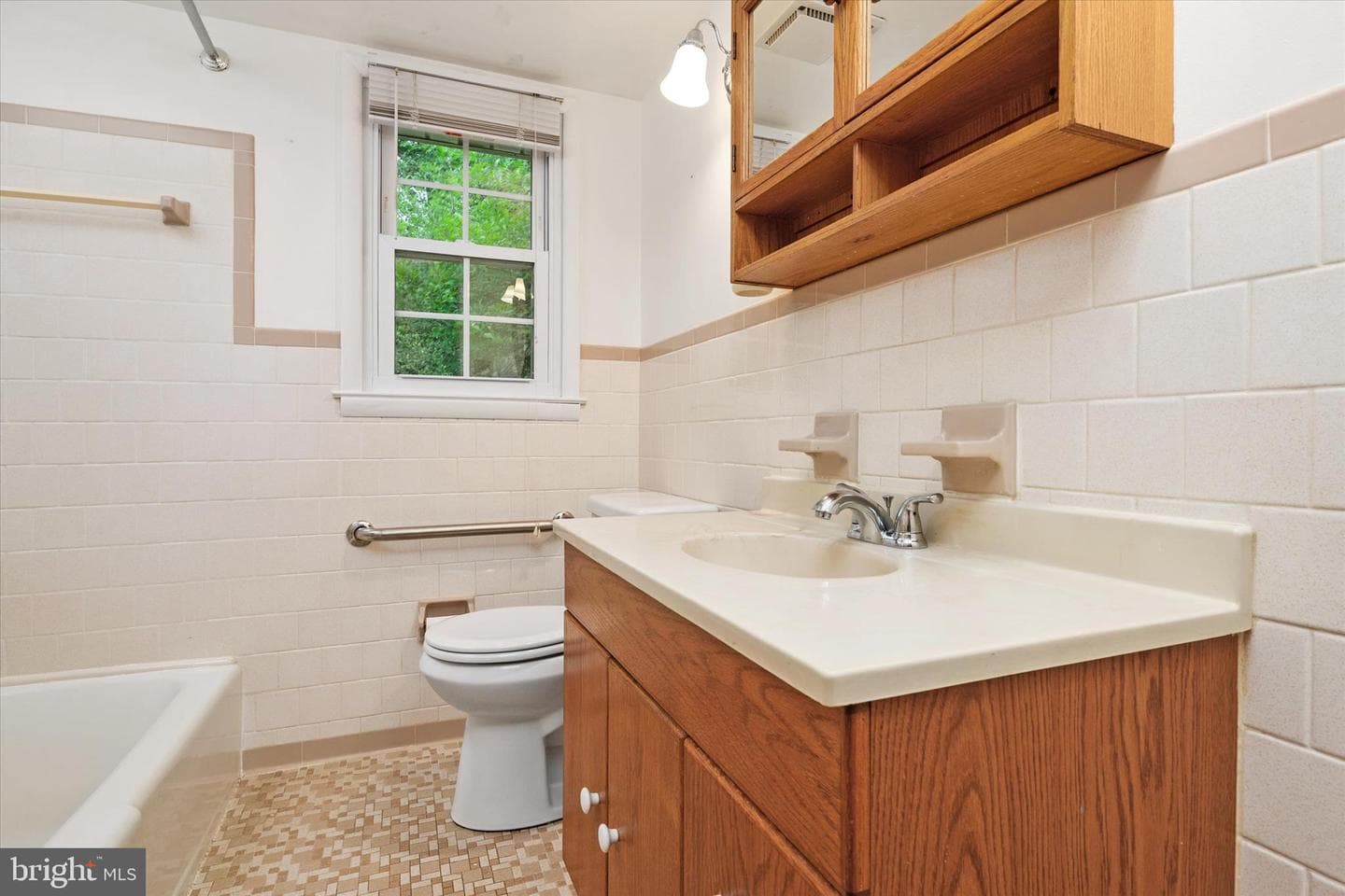 410 Walnut Drive photo 13