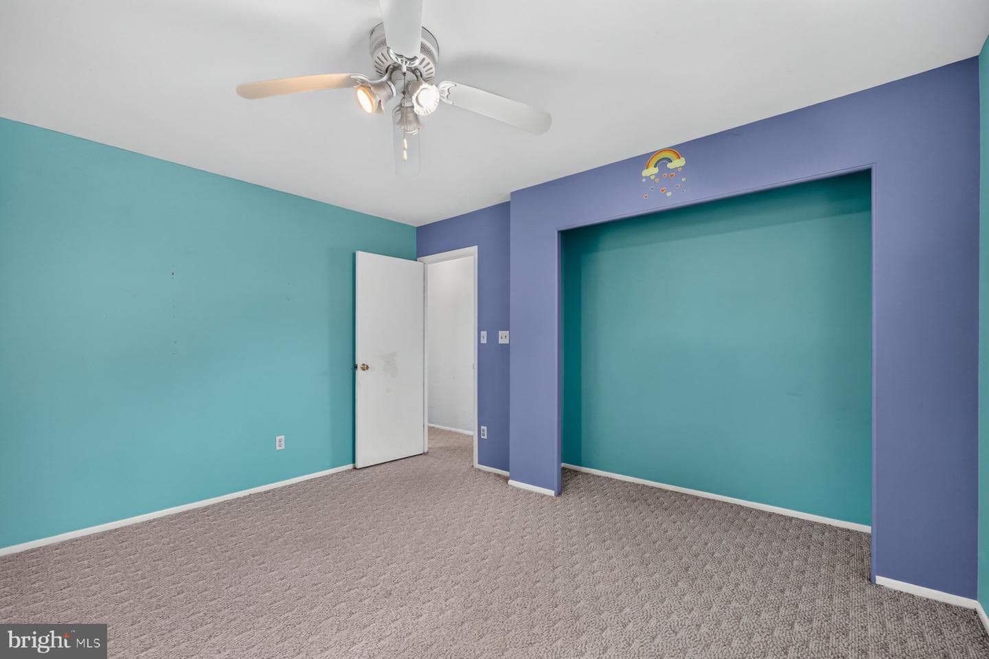 7738 Notley Road photo 13