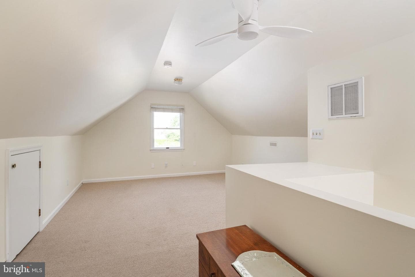 812 Bay View Drive photo 32