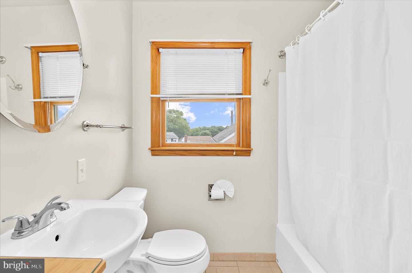 5801 Redmond Street photo 16
