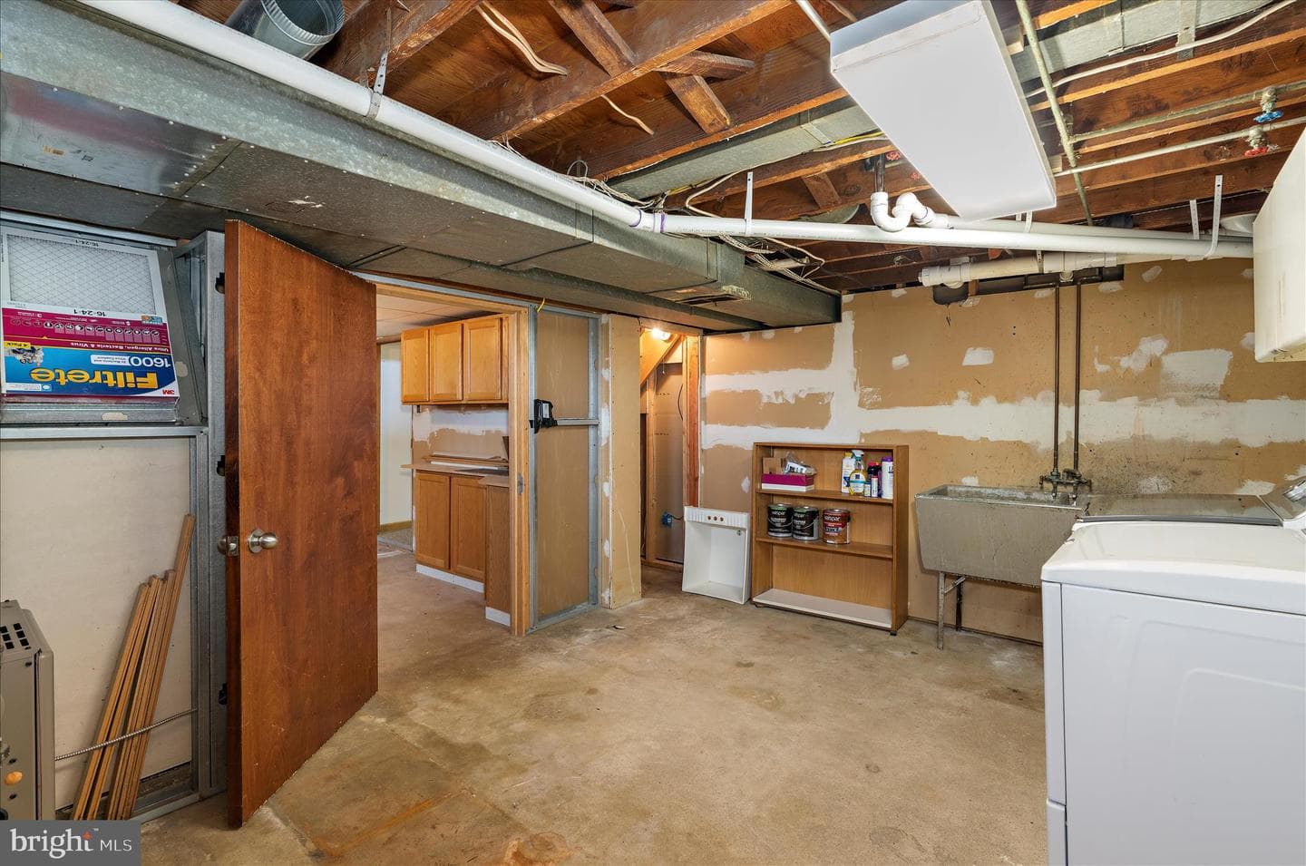 5801 Redmond Street photo 41