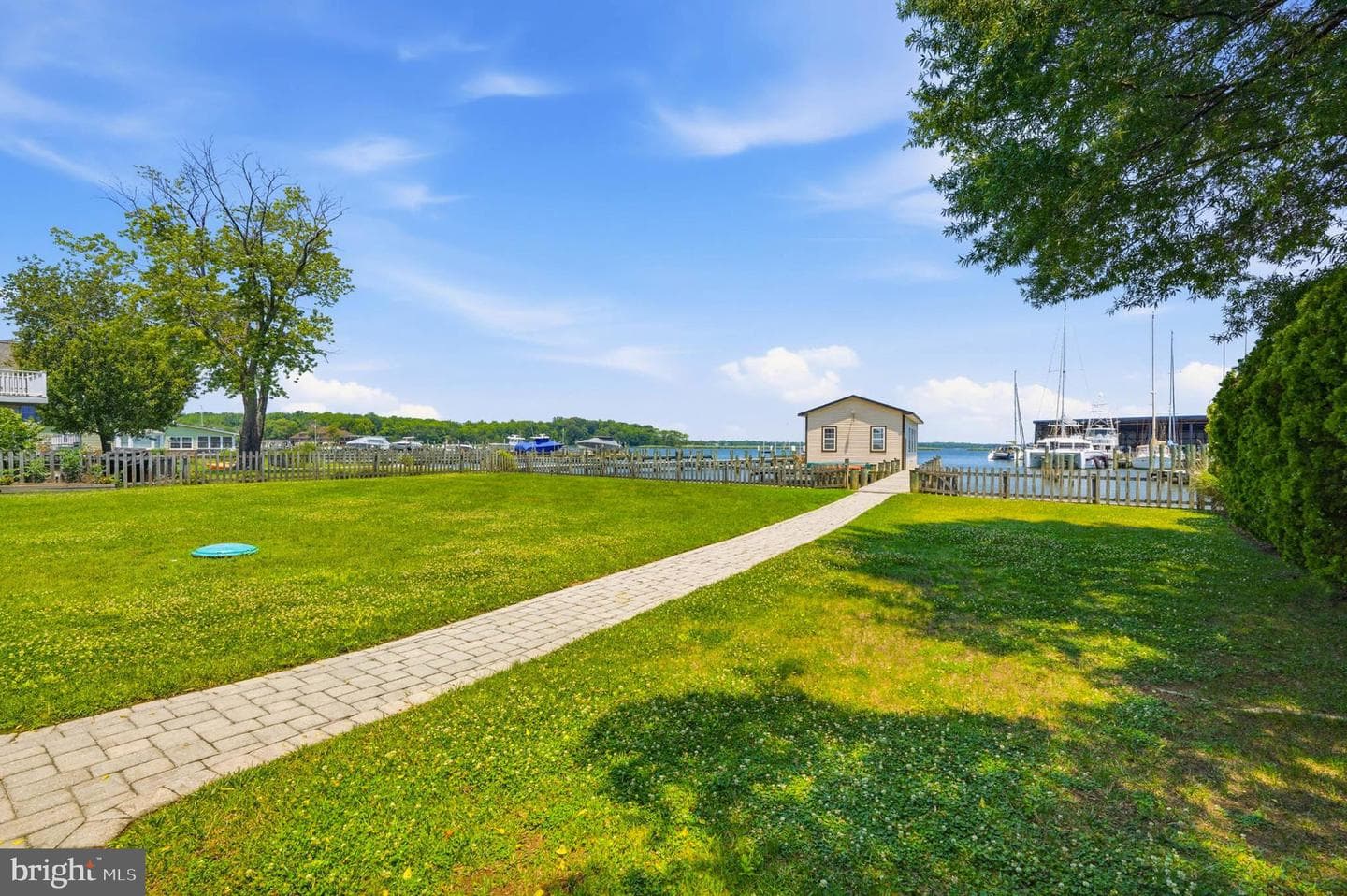 3689 1st Avenue photo 47