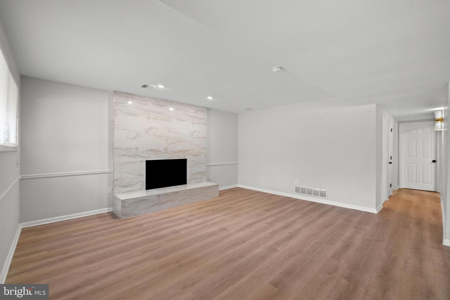 100 Oak Drive photo 14