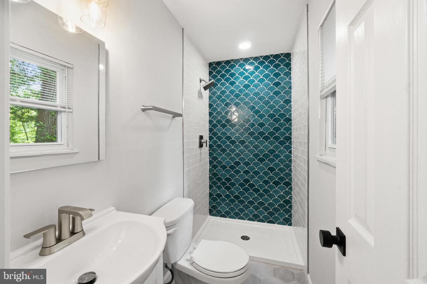 100 Oak Drive photo 21