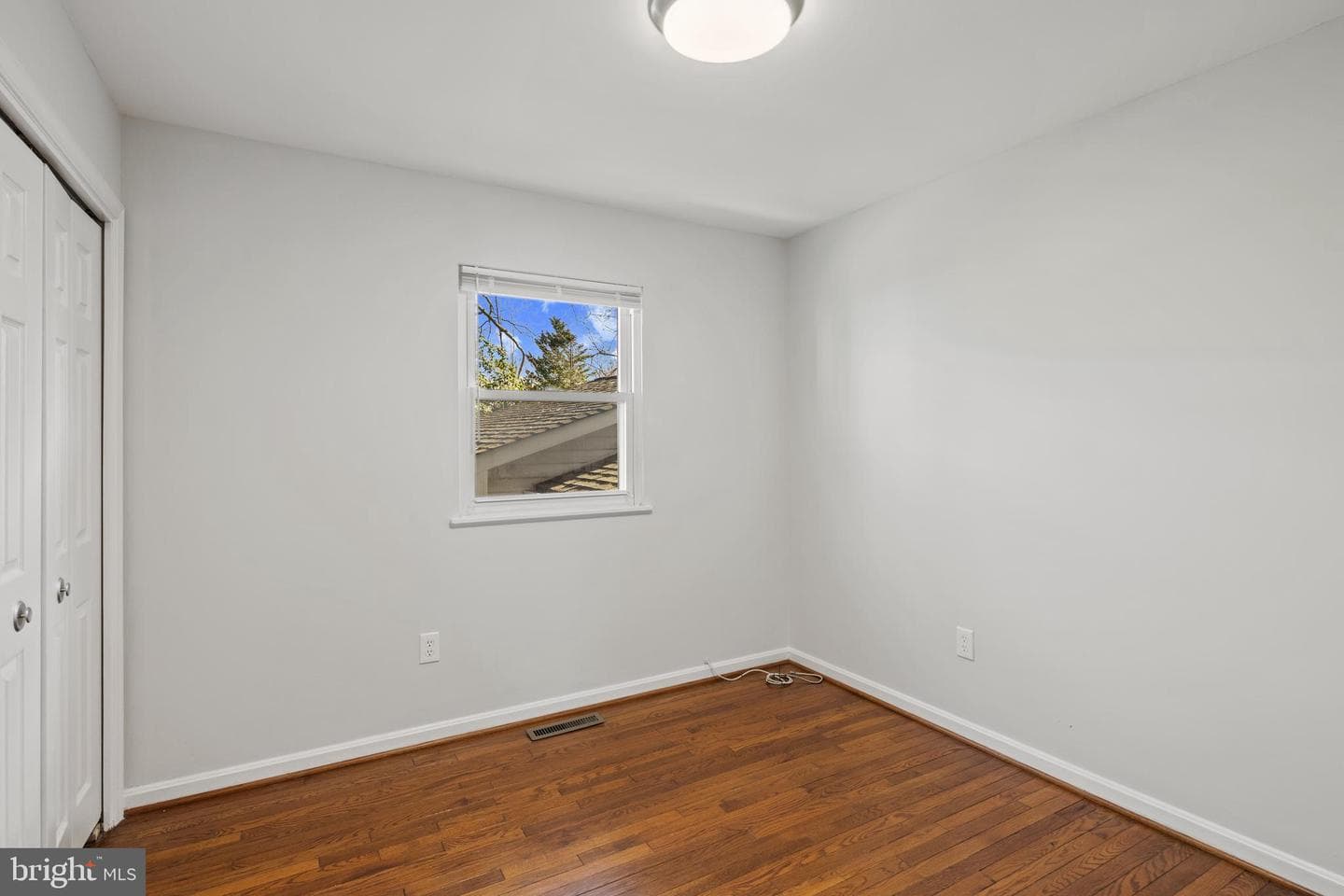 100 Oak Drive photo 24