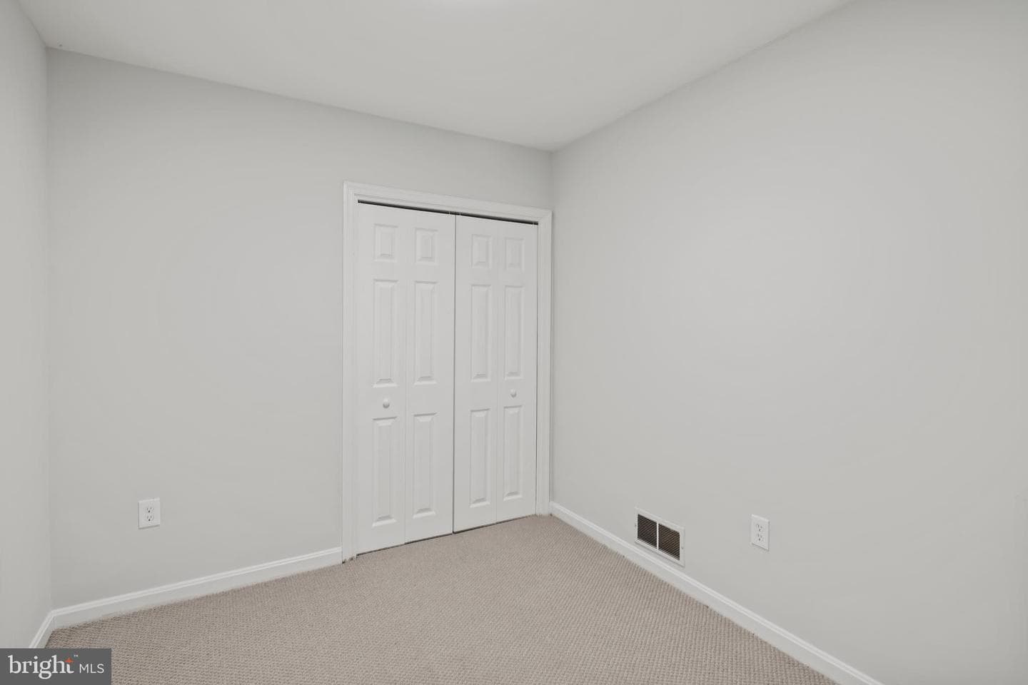 100 Oak Drive photo 37