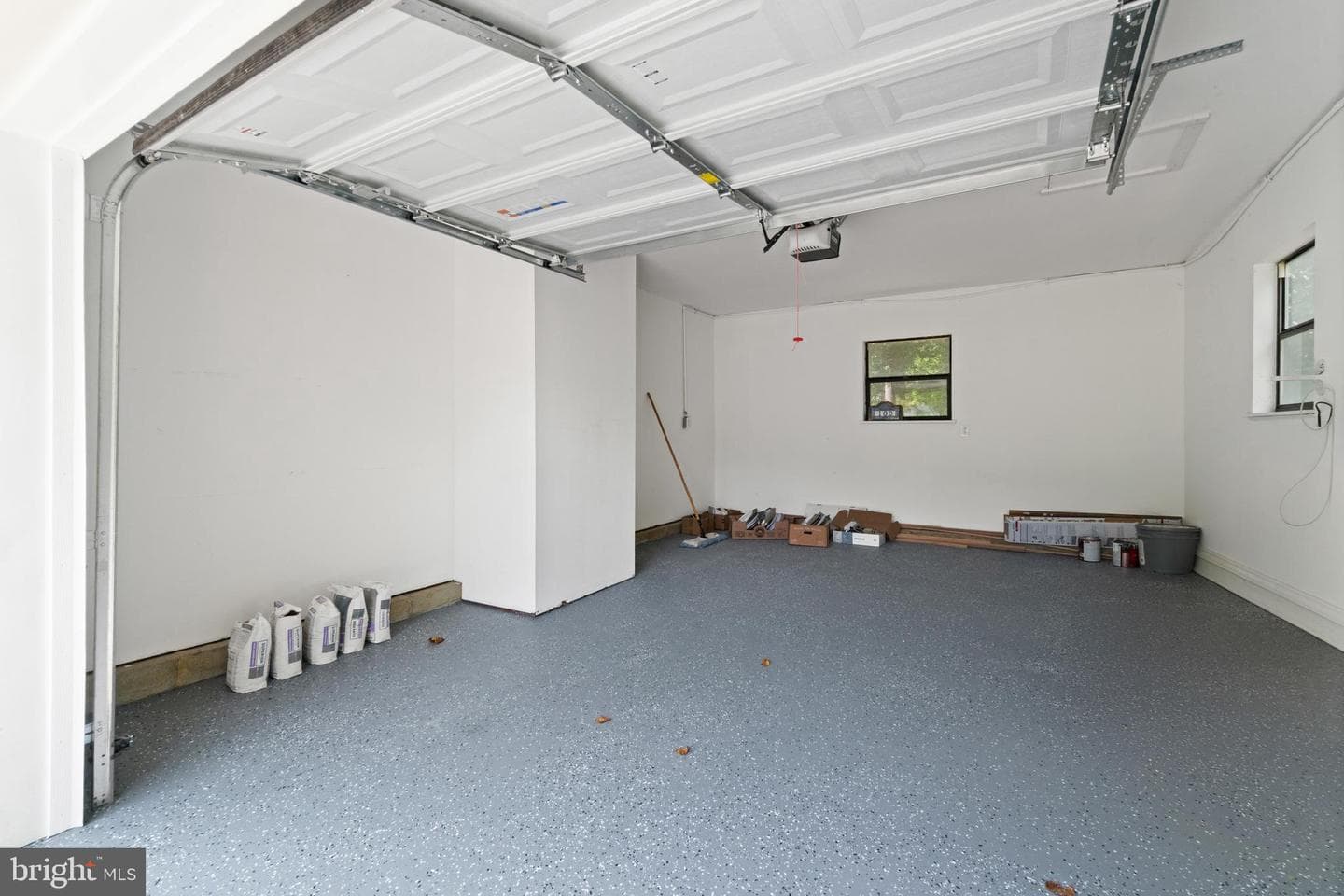 100 Oak Drive photo 43