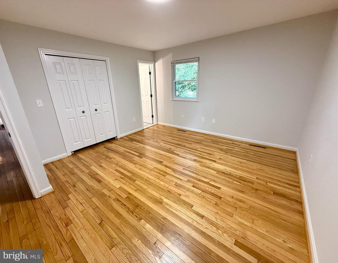 100 Oak Drive photo 8