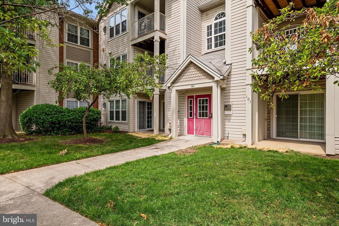 302 Blue Water Court #103, Glen Burnie