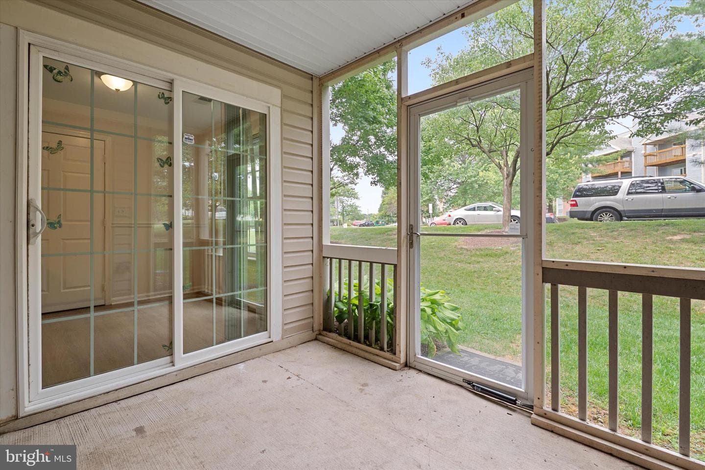 302 Blue Water Court #103 photo 14