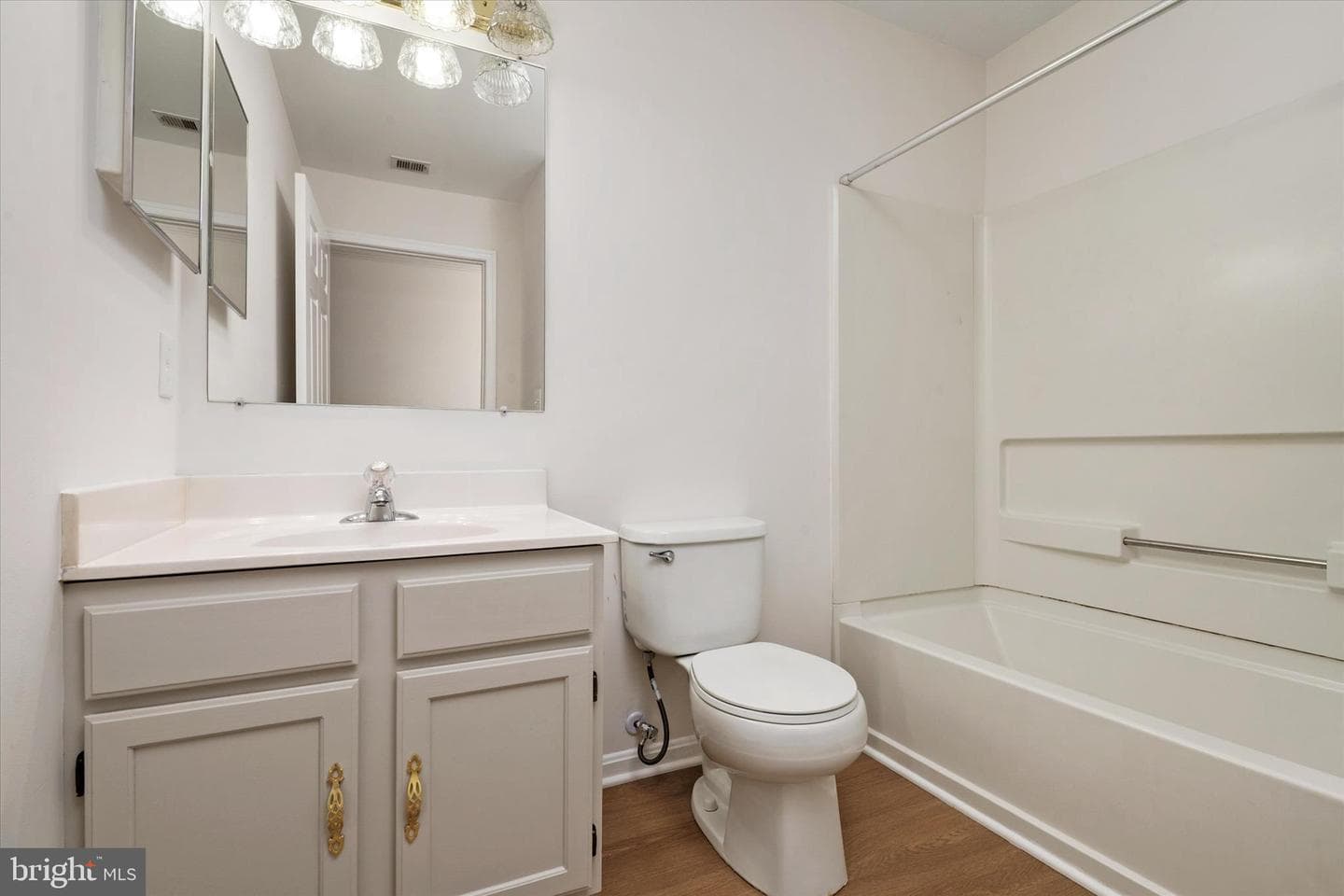 302 Blue Water Court #103 photo 15