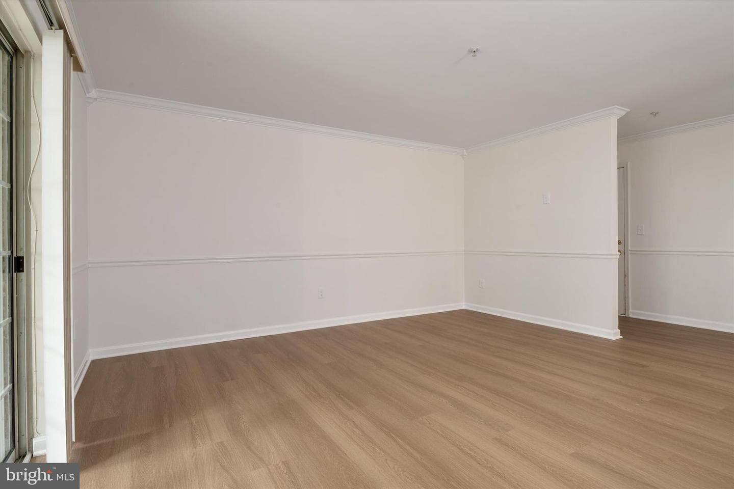 302 Blue Water Court #103 photo 6
