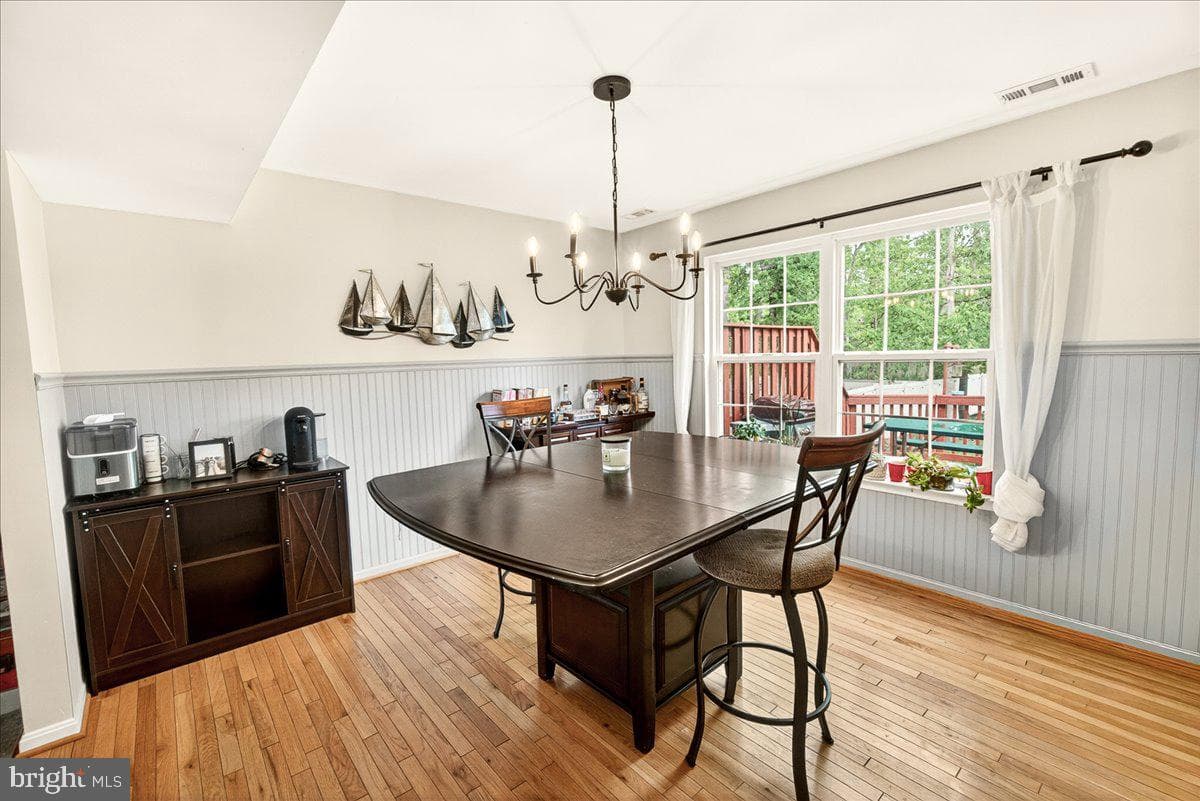 3847 Holly Drive photo 9