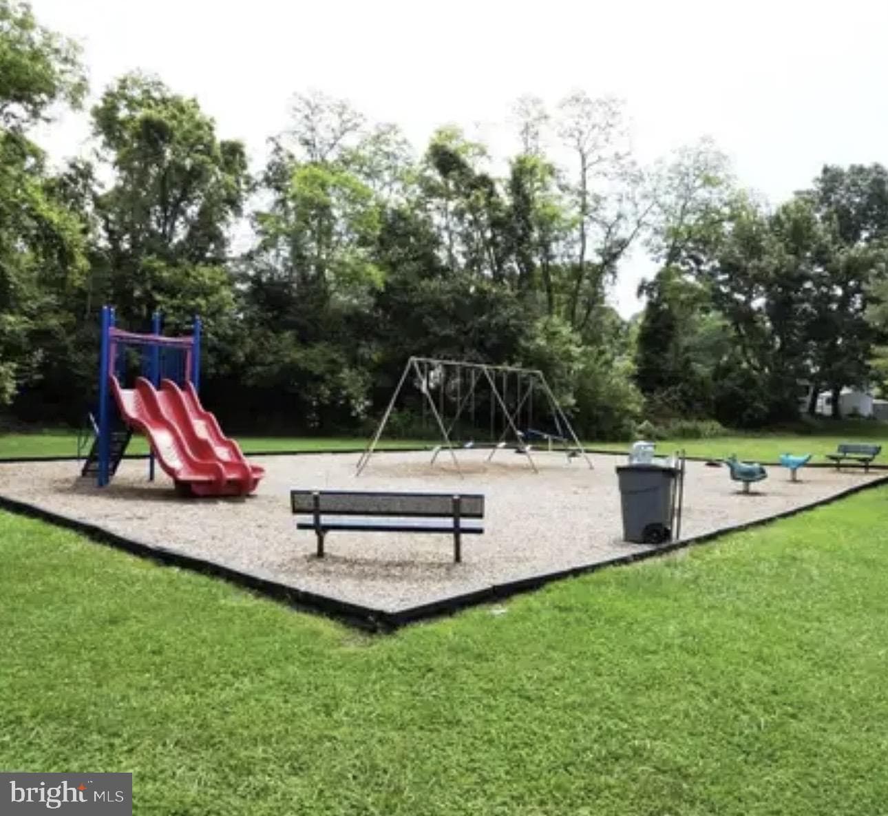 309 Berts Drive photo 27