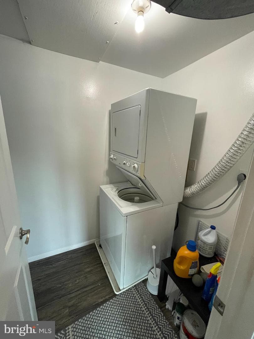 3500 Wedgewood Court #k photo 13