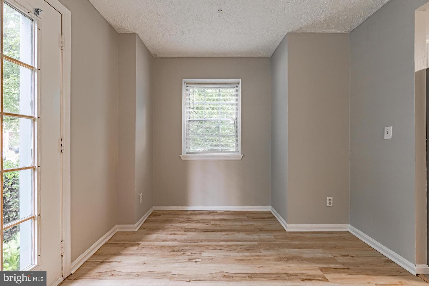 602 Newbridge Court #602 photo 10