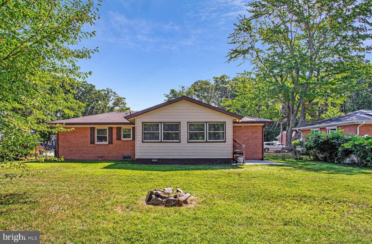 7054 Charleston Avenue photo 24