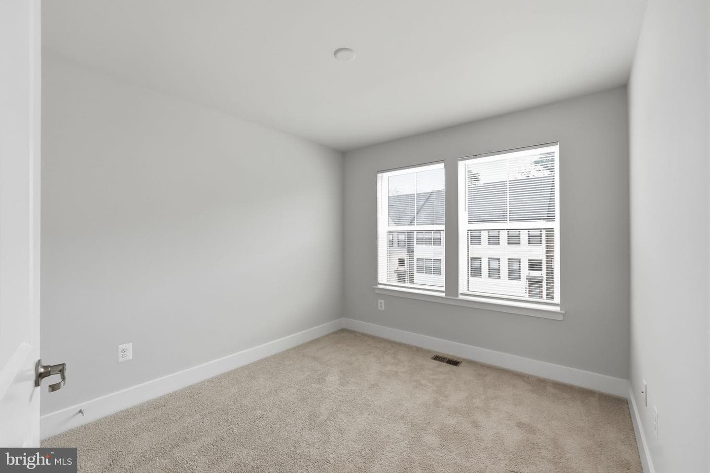828 Teacher Mitchell Road photo 25