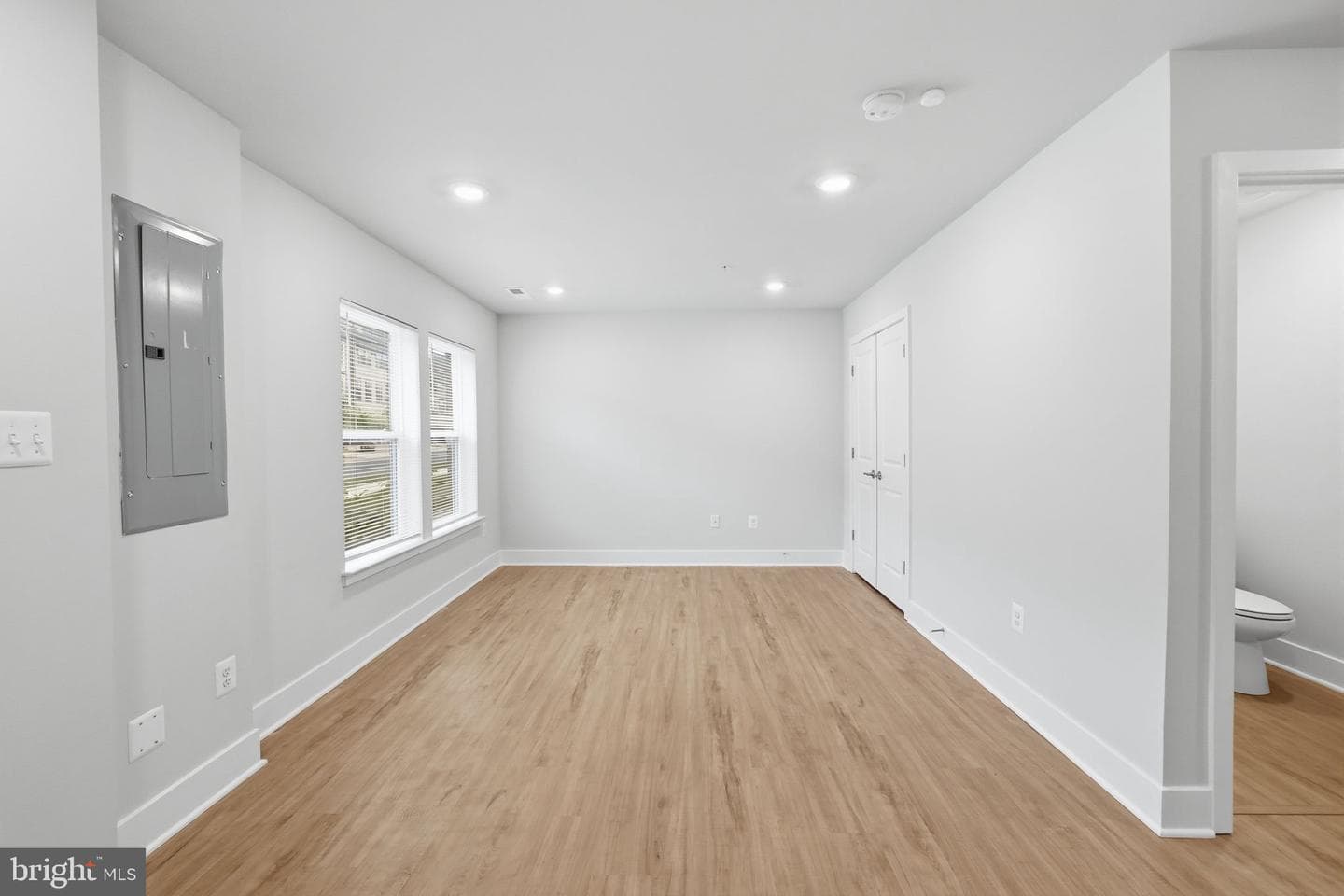 828 Teacher Mitchell Road photo 29
