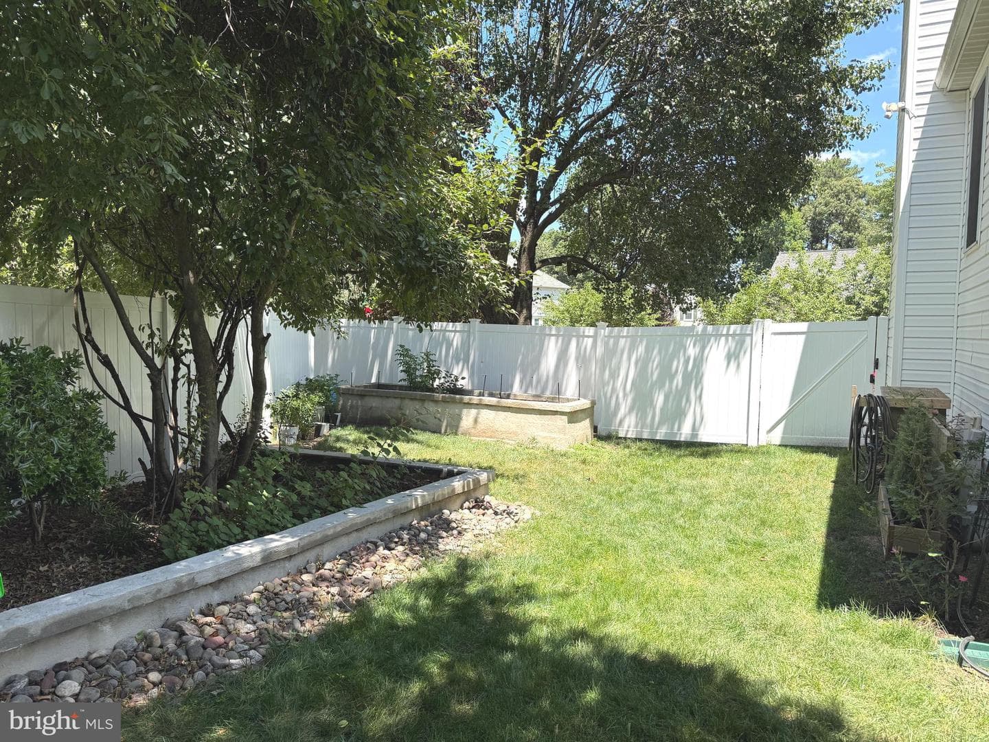 218 Cherry Hill Lane photo 7