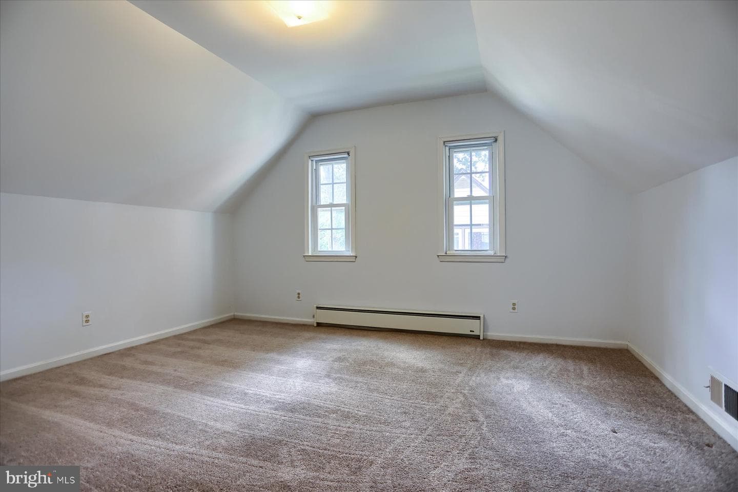 4 Baltimore Avenue photo 18