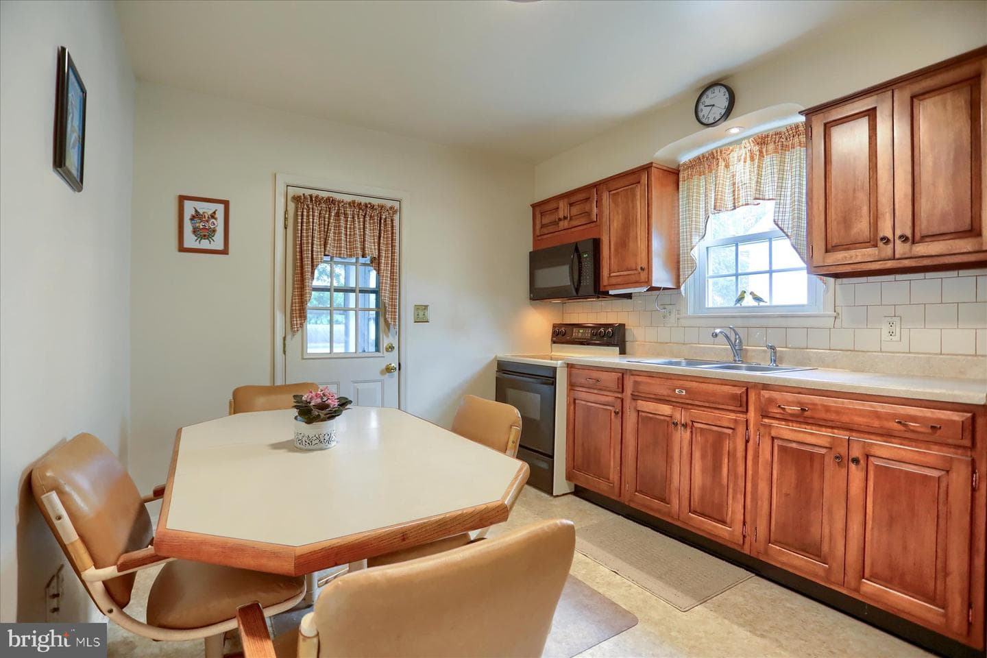 4 Baltimore Avenue photo 6