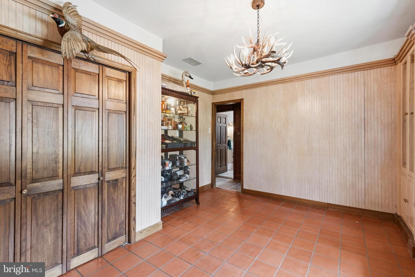 626 Laurel Drive photo 9