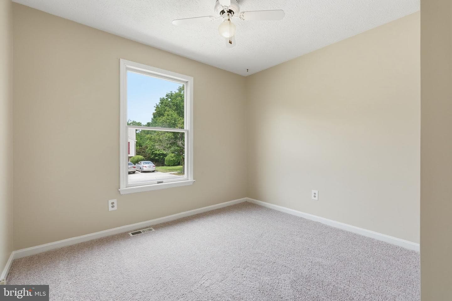 1007 Tasker Lane photo 16