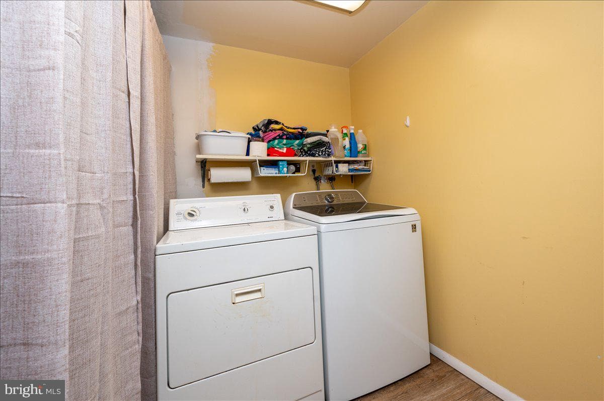 1710 Fallsway Drive photo 30