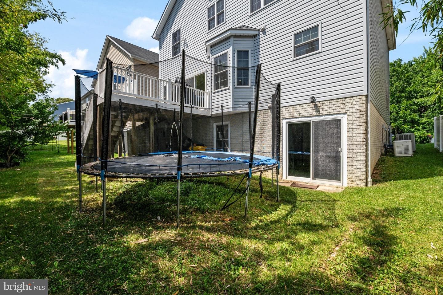 99 Pineview Avenue photo 35