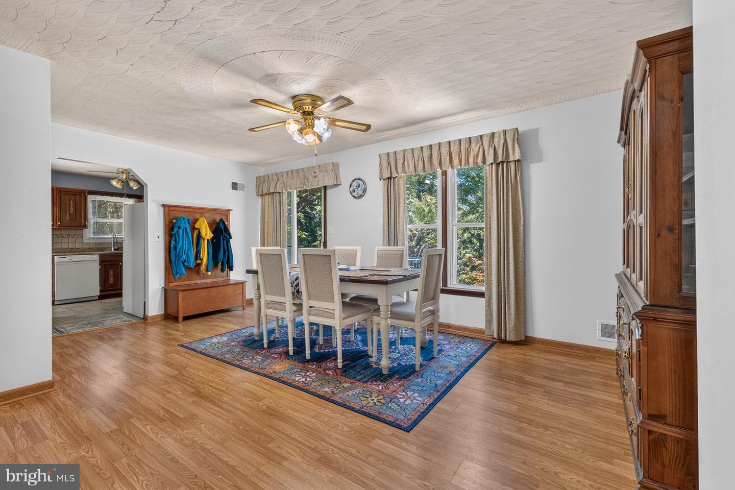 328 Sansbury Road photo 17