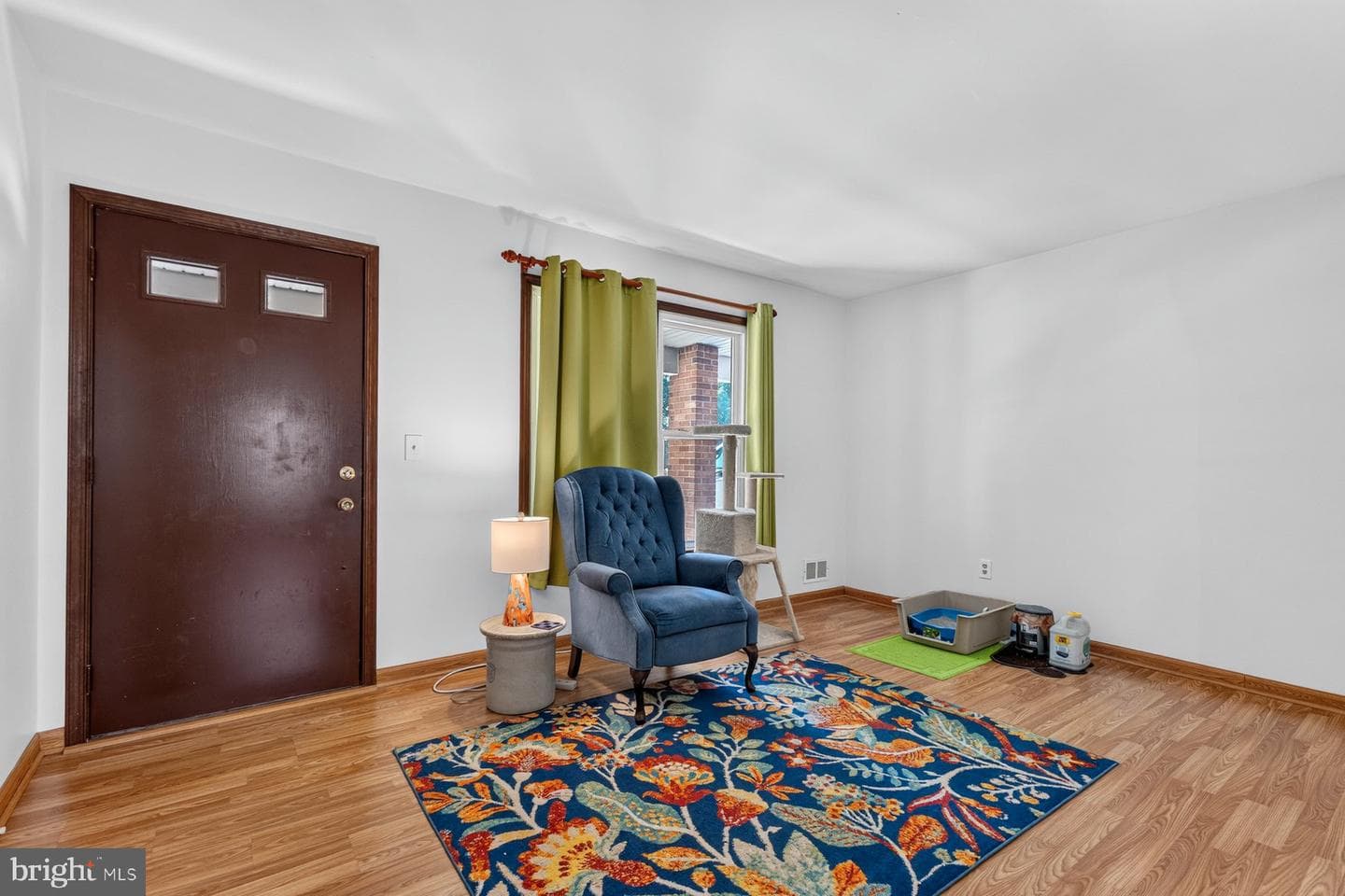 328 Sansbury Road photo 19