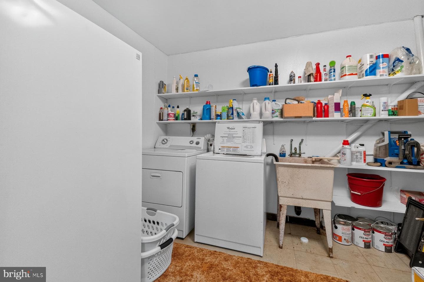 328 Sansbury Road photo 28