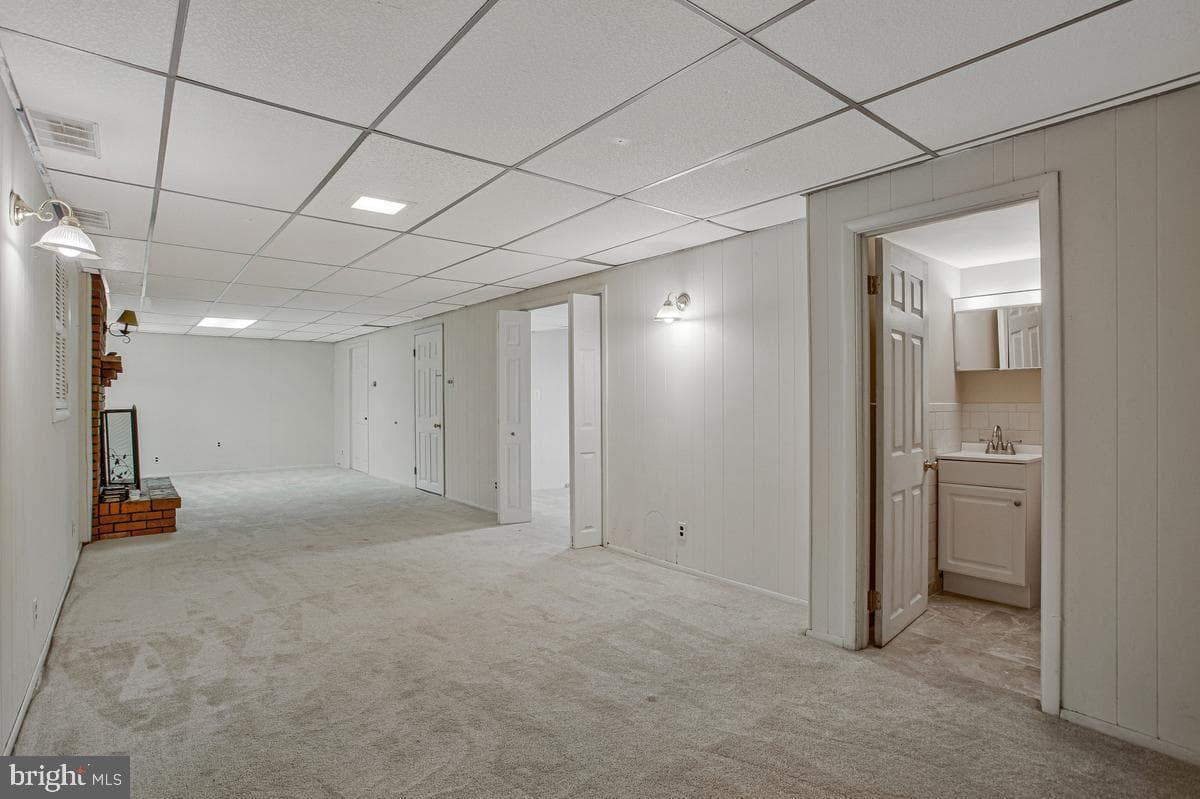 454 Manor Road photo 22