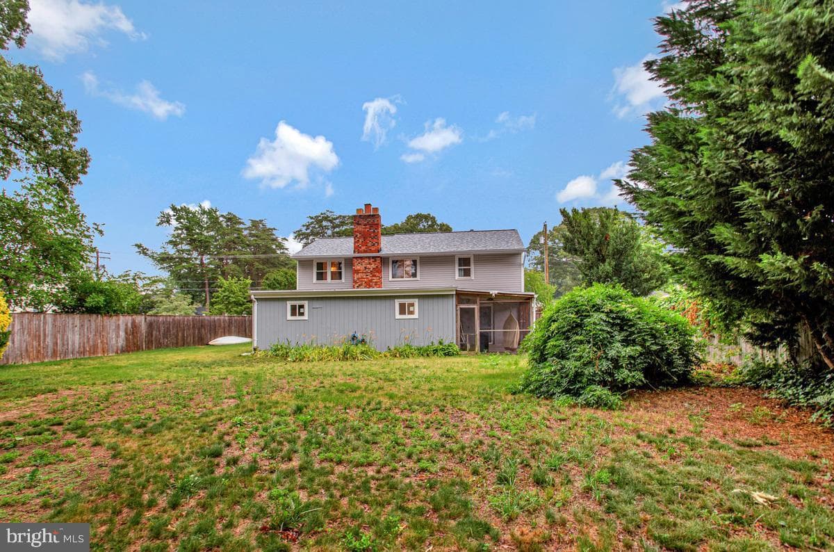 454 Manor Road photo 32