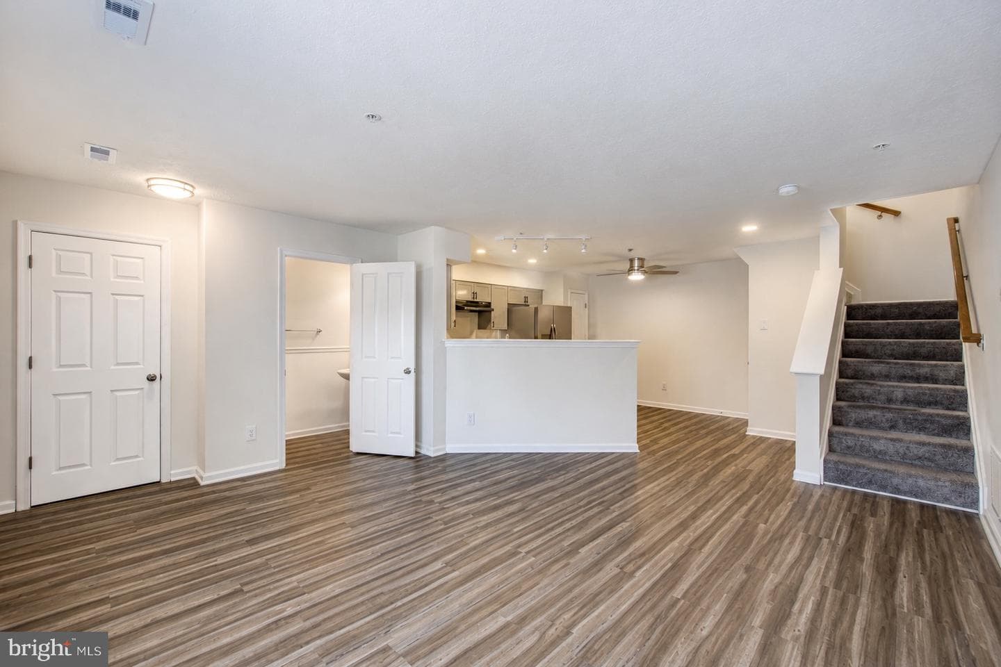 1818 Triple Feather Road #85 photo 12