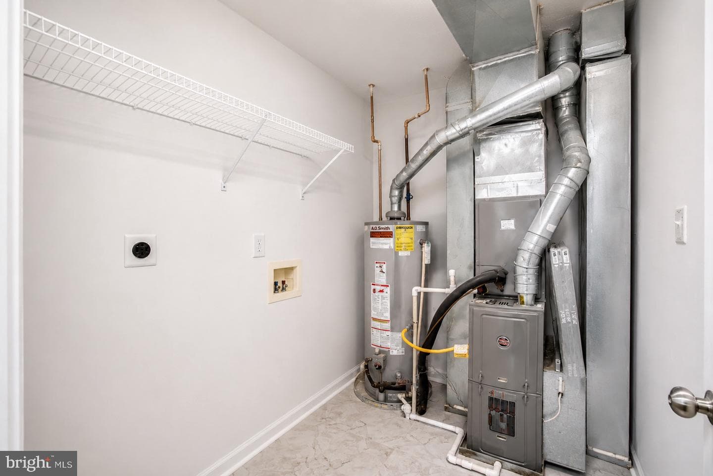 1818 Triple Feather Road #85 photo 16